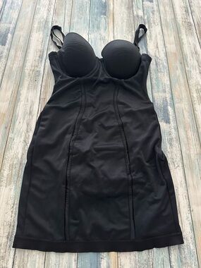 Maidenform Flexees Slip Women’s 36B With Built In Bra Shapewear M2304 Black